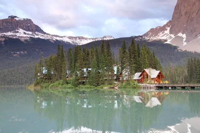 Emerald Lake Lodge exterior