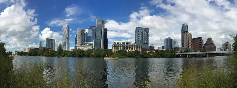 Four Seasons Hotel Austin — 1