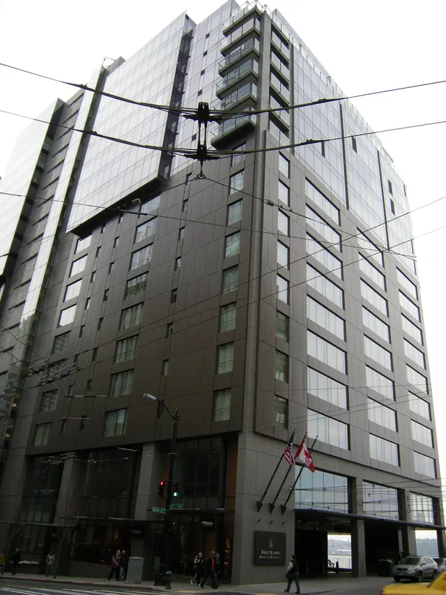 Four Seasons Hotel Seattle exterior