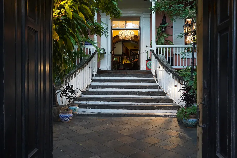 Graycliff Hotel — 1