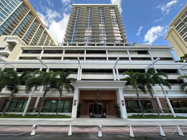 Exterior de Halepuna Waikiki by Halekulani