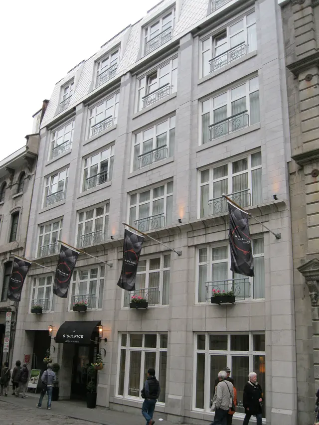 Exterior de Hôtel Saint-Sulpice