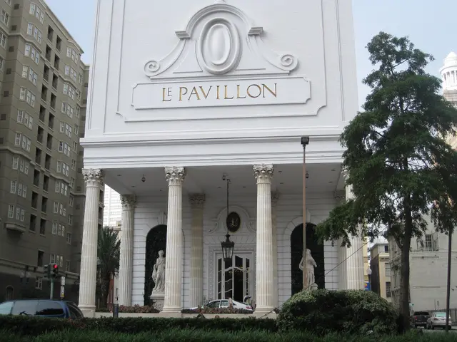 Le Pavillon Hotel exterior