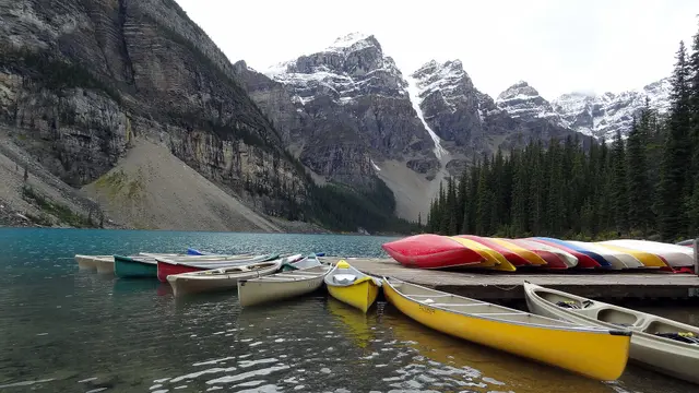 Esterno di Moraine Lake Lodge