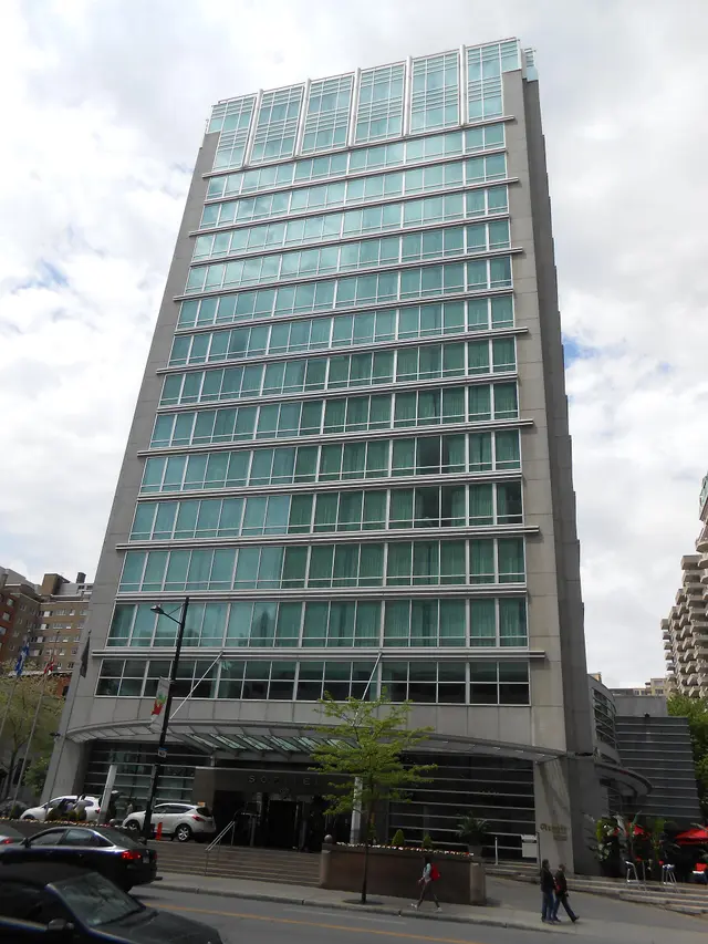 Exterior de Sofitel Montreal Golden Mile