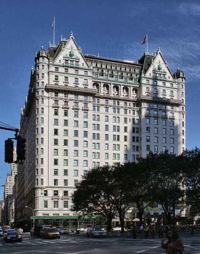 Exterior de The Plaza